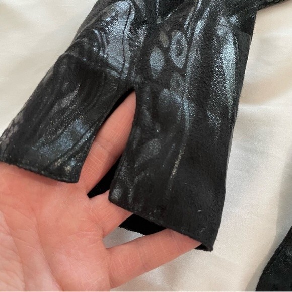 NWT MISHCA Tie Front Jacket Topper Black Tonal Animal Print Ruffle Size Small - Picture 5 of 6